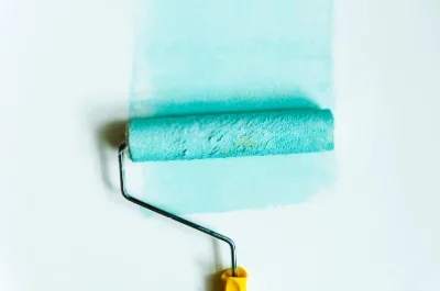 Peinture intérieure à la Flachère — murs, plafonds et boiseries